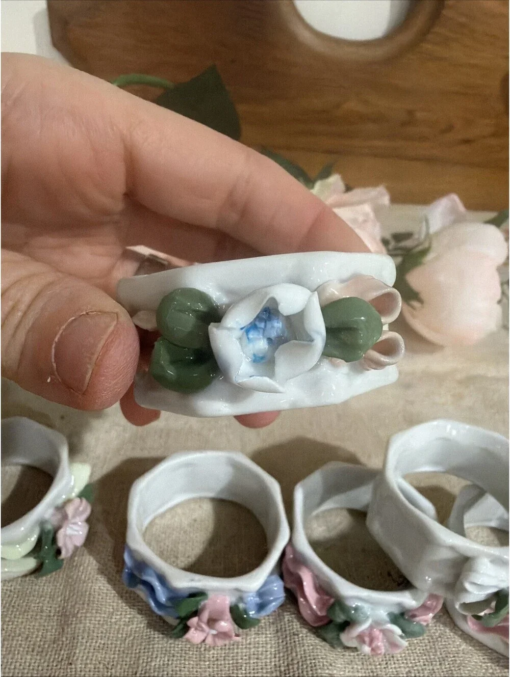 Set 6 VTG Porcelain Floral Napkin Ring Cottage Shabby Chic Garden Tea Party
